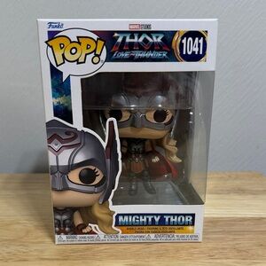 Funko Pop! Mighty Thor with Red Cape and Silver Helmet